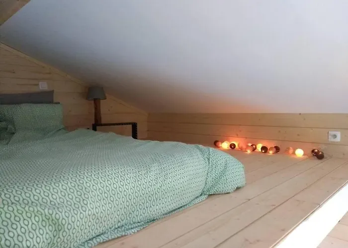 Cote Jardin شاليه Dison